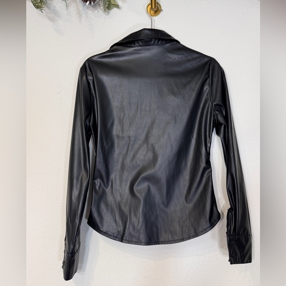 Faux leather ruched button front shirt. Size M - Picture 2 of 6